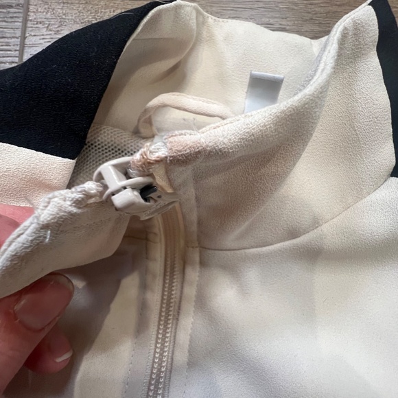 Adidas Orginials Moto Track Jacket Womens Sz Medium, Black/Linen, Lightweight - Picture 5 of 12